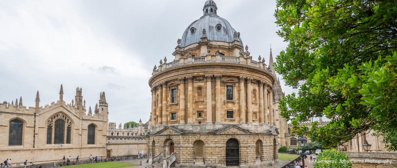 landscape shot of Radcliffe Camera