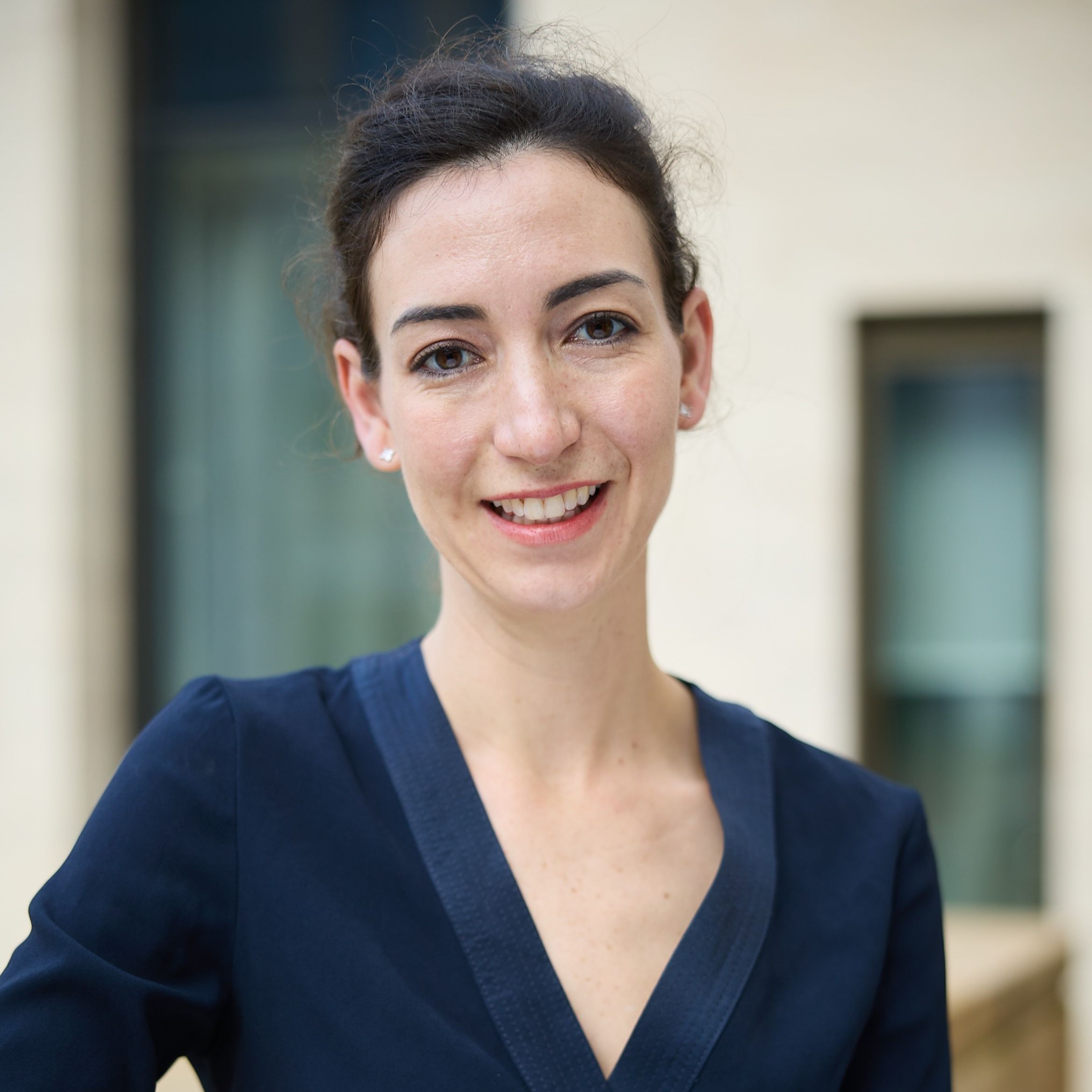 photo of Dr Caroline Green