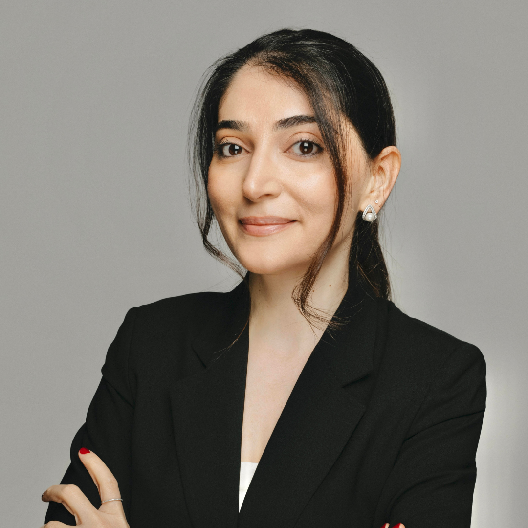 Dr Elif Biber