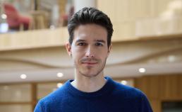 Associate Professor Raphaël Millière